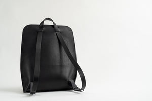 Ariane Backpack/Tote - Black